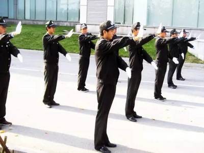 物業(yè)車輛停放管理服務(wù)及交通指揮手勢